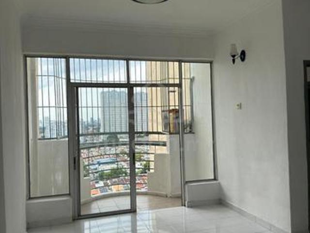 Desa Bestari Partially Furnished Unit for sale