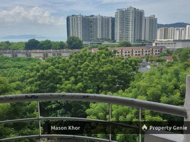DESA BISTARI BLOCK A LOW FLOOR 700sf PARTIALLY RENO GELUGOR