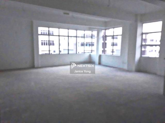 Desa Cemerlang | 1英亩独立厂房 Detached Factory | 建筑面积 47,000sqft | 300Amp | 有 Bomba & 市议会批文 | 出售 RM10.3M / 出租 RM60k | LC Dream House Property
