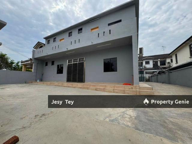 Desa Cemerlang 2 Storey Terrace House For Sales