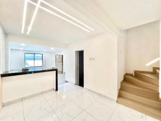 Desa Cemerlang Ulu Tiram Fully Renovated Double Storey Terrace