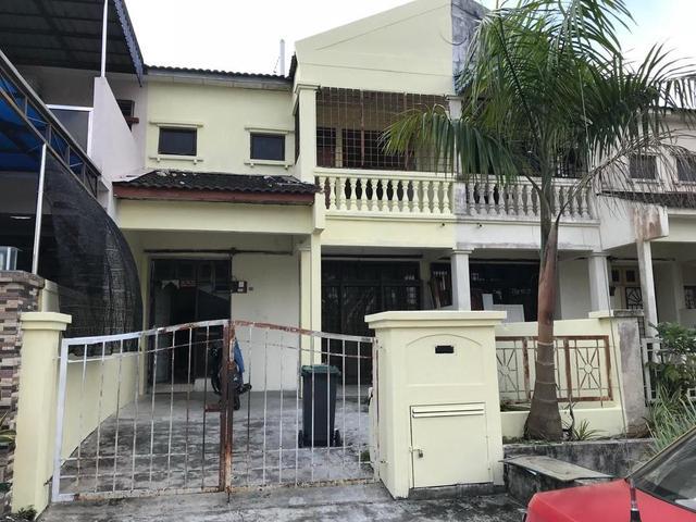 Desa Cemerlang Double Storey Terrace