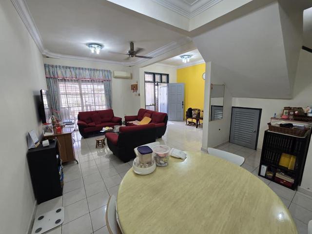 Desa Cemerlang Double Storey Terrace House 4bed Renovated Ulu Tiram