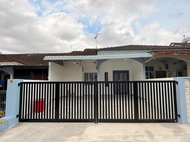 Desa Cemerlang Jalan Kekabu Single Storey Tebrau Tiram