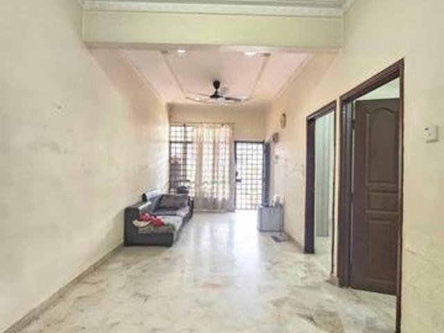 Desa Cemerlang Jalan Kekabu single storey house for Sale