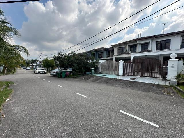 Desa Cemerlang Jalan Saga Ulu Tirma JohorDouble Storey House