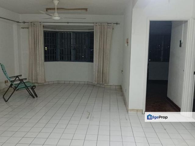 Desa Dua Apartment