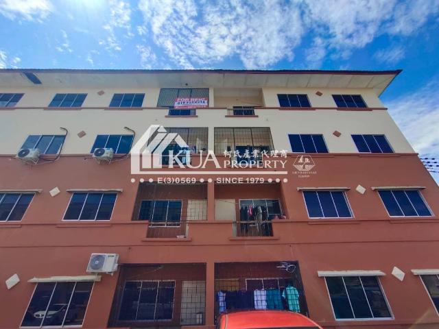 Desa Ilmu Apartment 3rd Floor For Rent