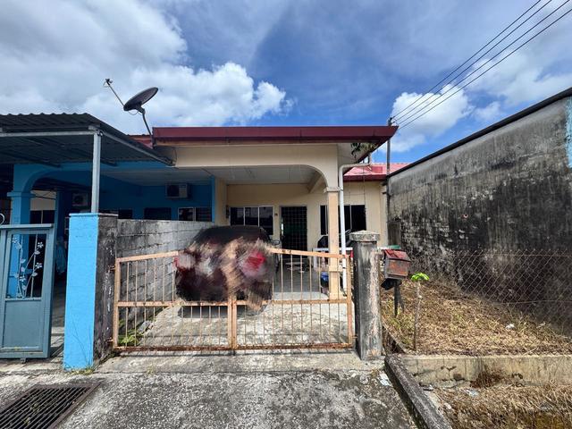 Desa ilmu Kota Samarahan 1 Tingkat Tengah Masih Bagus