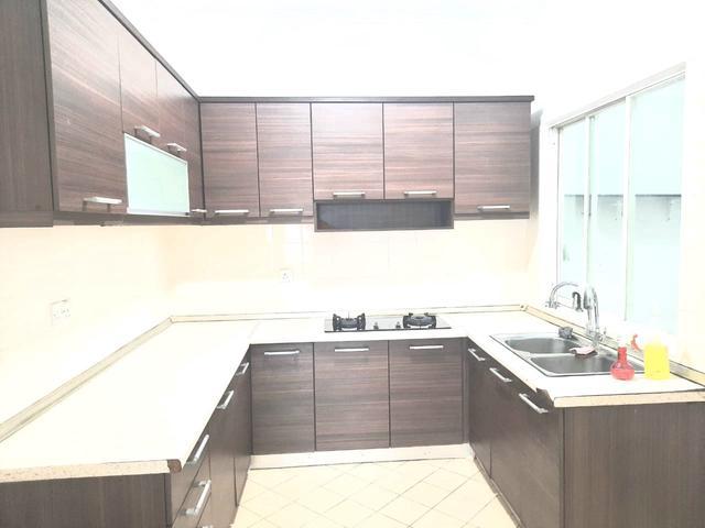 Desa Impiana Puchong Near LRT amenities High floor Unblock view