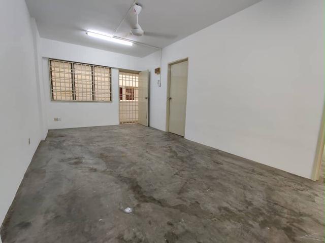 Desa indah block 1 at relau