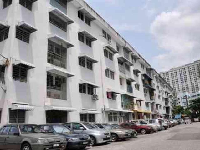 Desa intan at farlim walk up