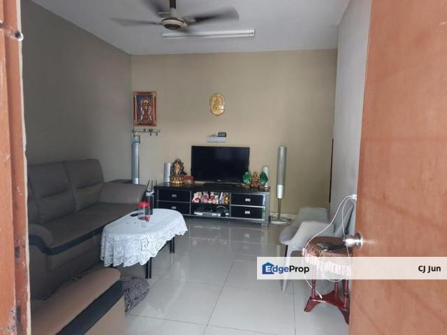 Desa Jaya 1.5 storey Landed For sell