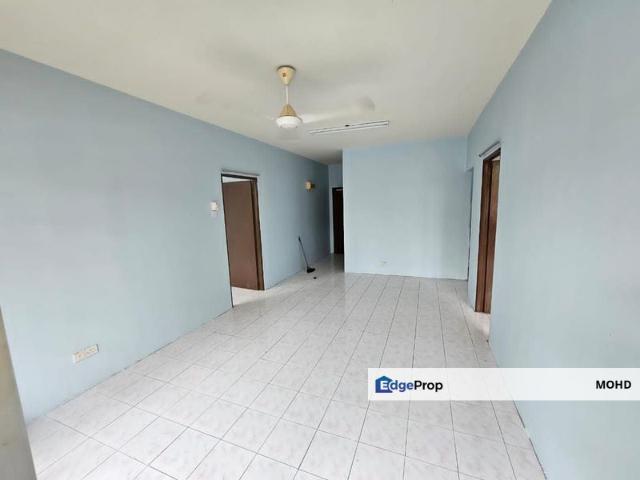 Desa Putra Apartments
