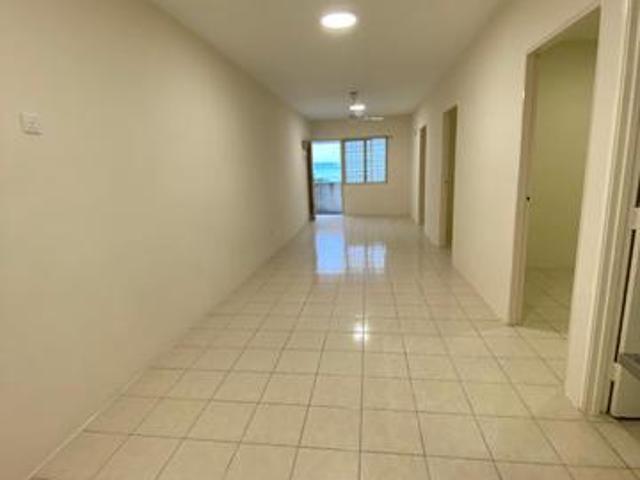 Desa putra bayan lepas near queensbay mall seaview