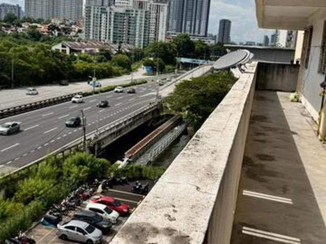 Desa Putra Queensway Bayan Lepas For Sale