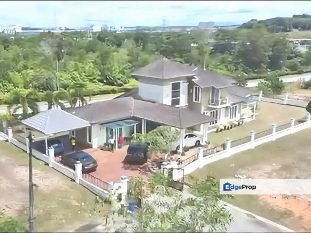 Desa Palma, Nasa City