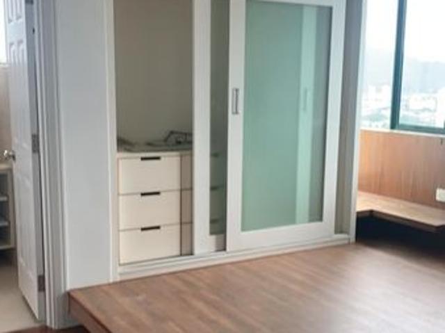 Desa ParkCity Nadia Parkfront Condominium