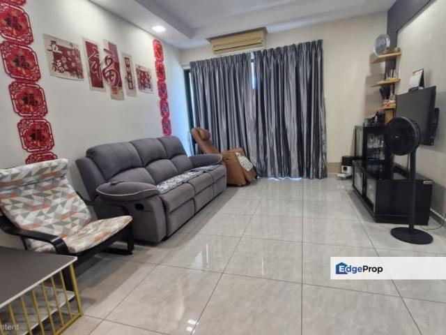 Desa ParkCity Nadia Parkfront Condominium