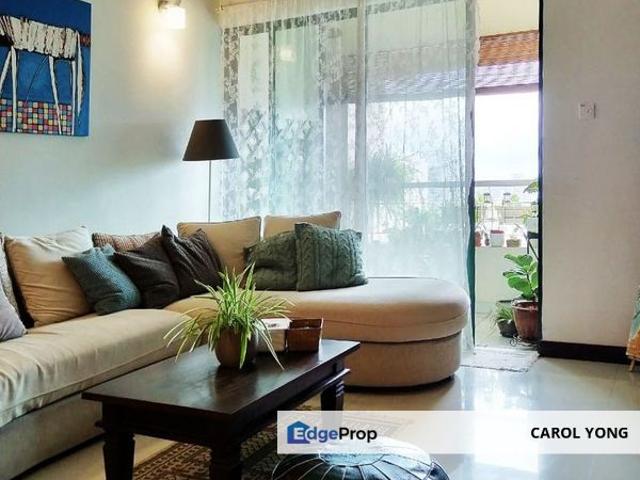 Desa ParkCity Nadia Parkfront Condominium