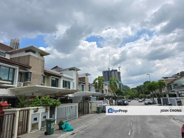 Desa ParkCity SouthLake