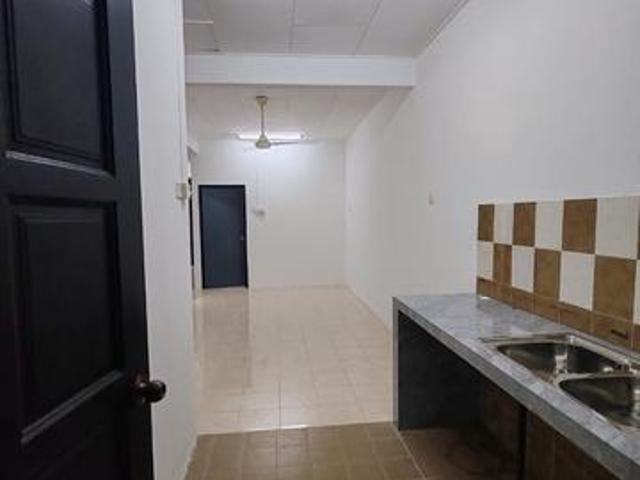 Desa PD Rantau Port Dickson Renovated Freehold Teres Setingkat