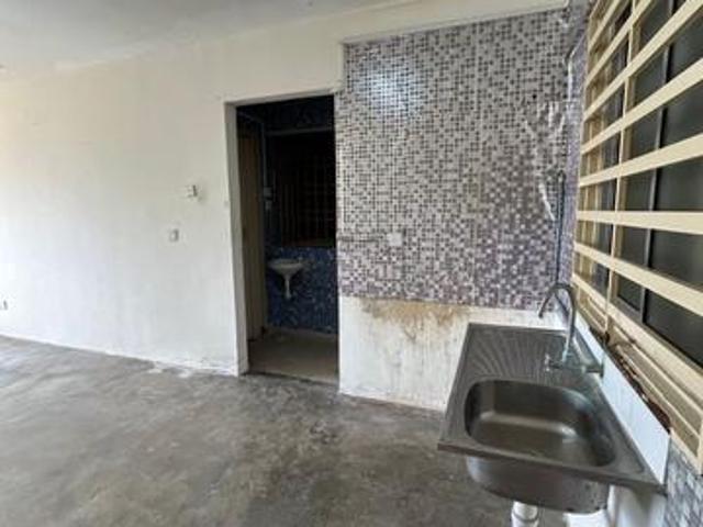 Desa Pinang PINANG COURT Karpal Singh Drive 2Bedrooms access parking