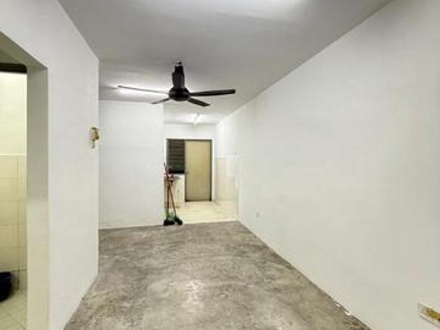 Desa Satu Apartment