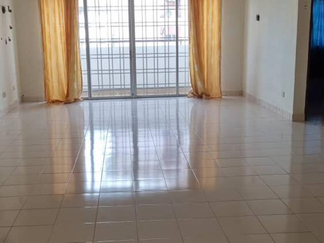 Desa Saujana Apartment Near The Mines Seri Kembangan Balakong