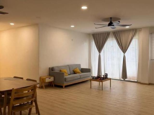 Desa Skudai Apartment Muji Style