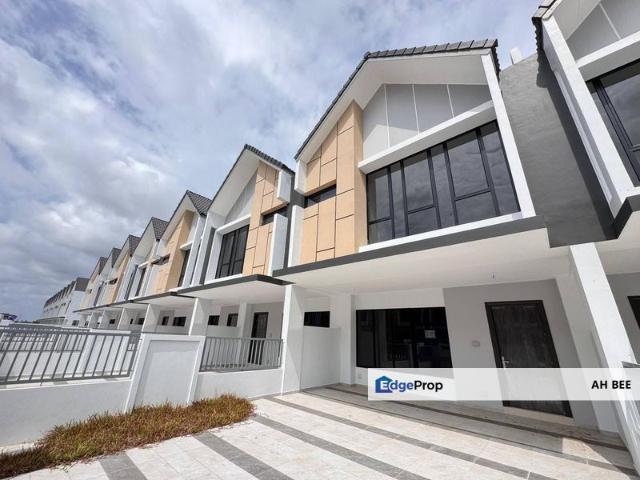 Desa Tebrau @ Jalan rebab double storey for Sale