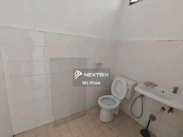 Desa Tebrau Sri Lanang全装修3房2厕Low Cost Flat Corner Lot，3分钟到Jusco, Toppen Tebrau ️