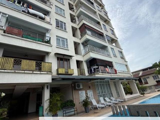 Desa Villas Condo 3 bedroom 2 bathroom 3 parking