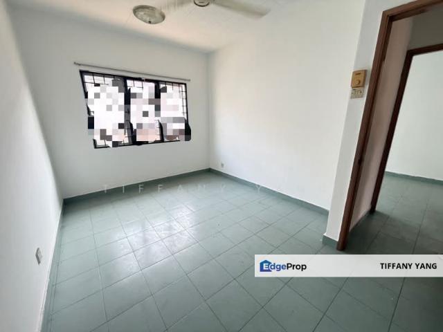 Desa 13, Bandar Country Homes