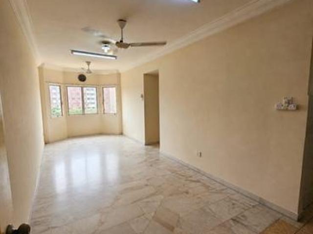 Desaminium Flora Condo 0 downpayment Nice condition unit