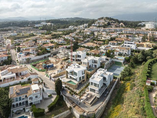 Desarrollo exclusivo: Precios desde 1.675.000 € hasta 2.275. 344m² Mijas Costa