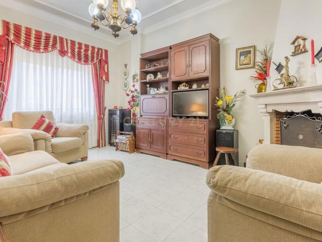 DESCIDA DE PREÇO! Excelente Apartamento T3 no coração de Santo André, Barreiro