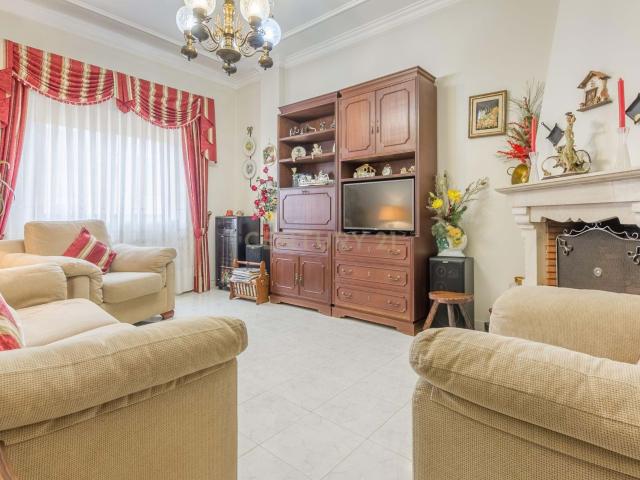 DESCIDA DE PREÇO! Excelente Apartamento T3 no coração de Santo André, Barreiro