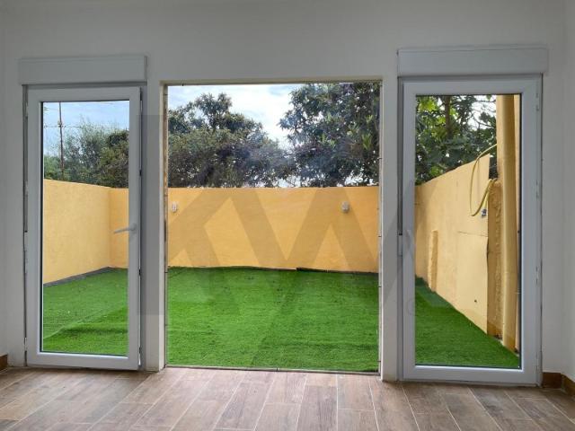 Descida de valor Venda T2 Cave com Terraço em Campolide Oportunidade