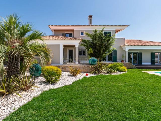 Descubra a qualidade de vida que sempre sonhou em Sesimbra!