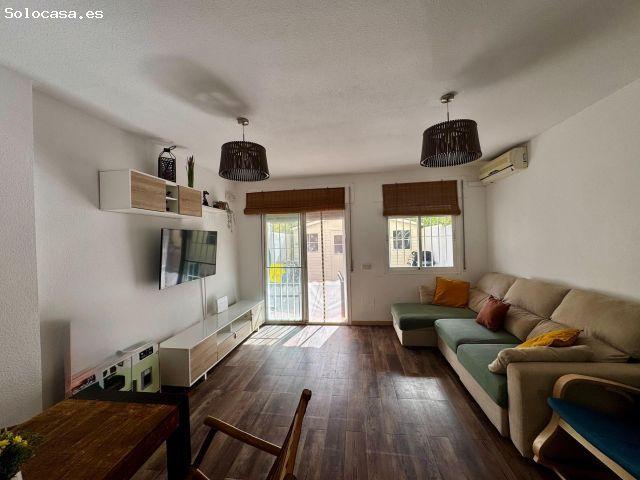 Descubra esta fantástica vivienda adosada en El Padrón, una oportunidad para disfrutar de la tranqui