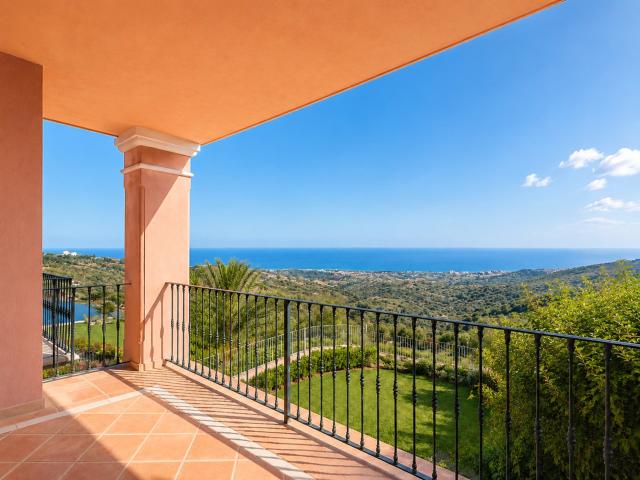 Descubra este magnífico apartamento con fantásticas vistas p. 131m² Marbella