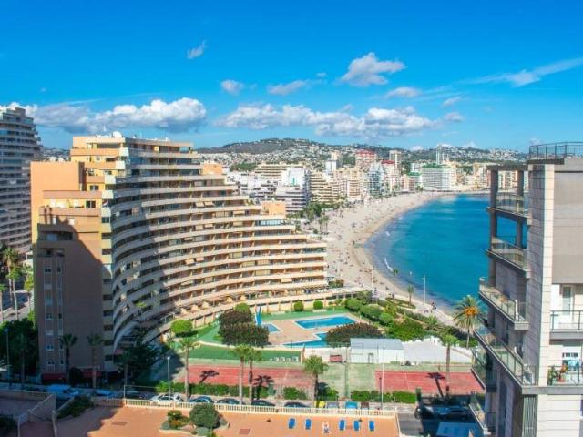 Descubra este apartamento con vistas directas a la playa La. 75m² Calpe Calp