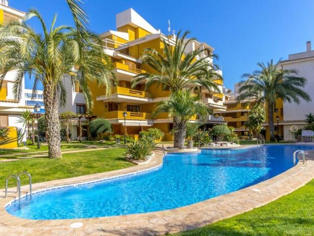 Descubra este encantador apartamento en planta baja en Punta. 128m² Torrevieja