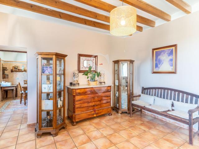 DESCUBRA LA CASA DE SUS SUEÑOS EN SA CASA BLANCA