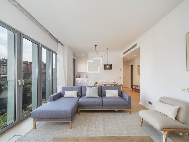 Descubra la combinación perfecta de elegancia histórica y co. 93m² Barcelona