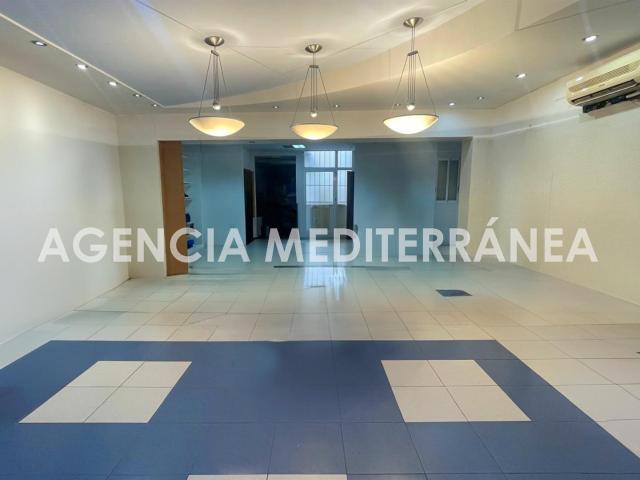 Descubra la Joya de Ruzafa: Un Oasis Urbano en el Corazón de. 91m² Valencia