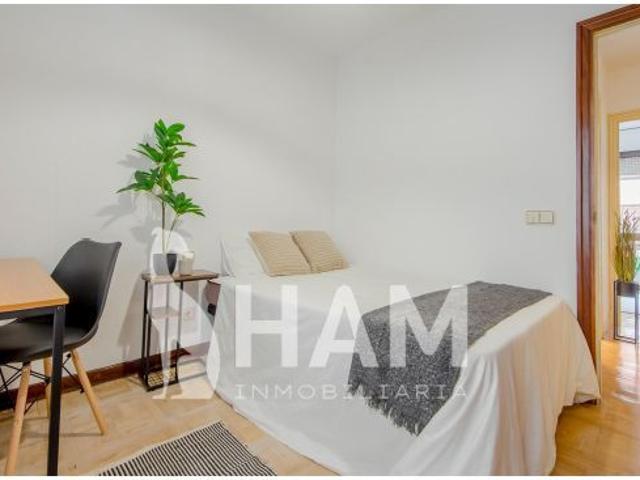 ¡DESCUBRE TU NUEVO HOGAR EN UNA UBICACIÓN INMEJORABLE!