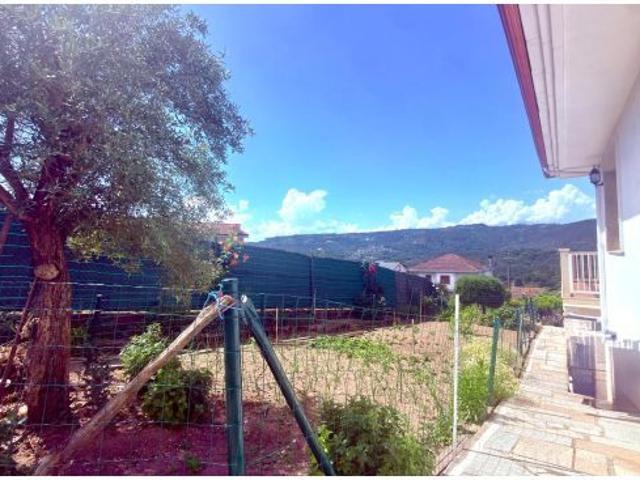 Descubre tu nuevo hogar en esta increíble vivienda a escasos 15 minutos de las lagunas para entrar a