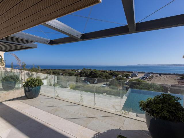 ¡Descubre el paraíso en la Costa del Sol! Exclusivo Apartame. 211m² Estepona